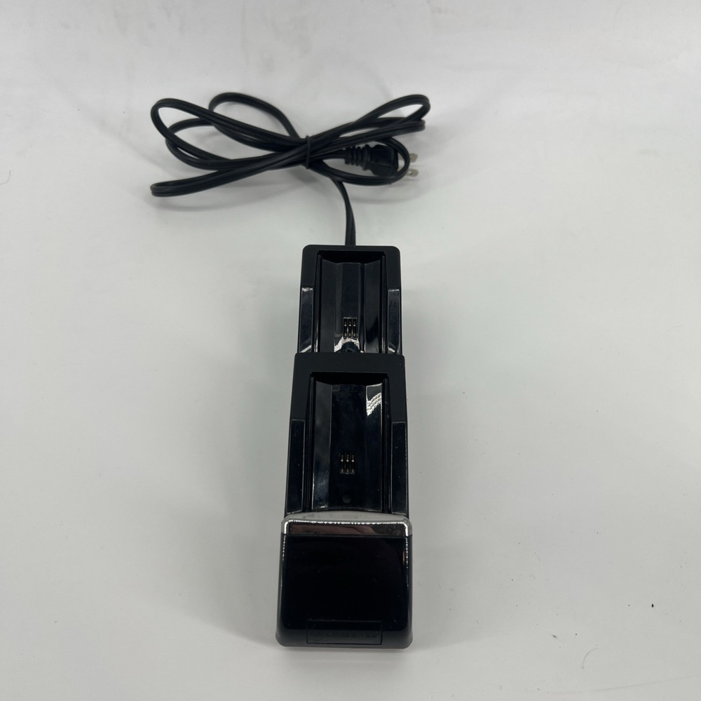 Nyko Charge Base For Microsoft Xbox 360 Console 86074-A50 No Batteries